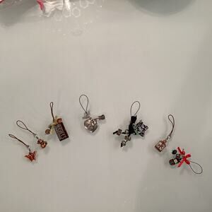 7 Cell Phone or Zipper Charms